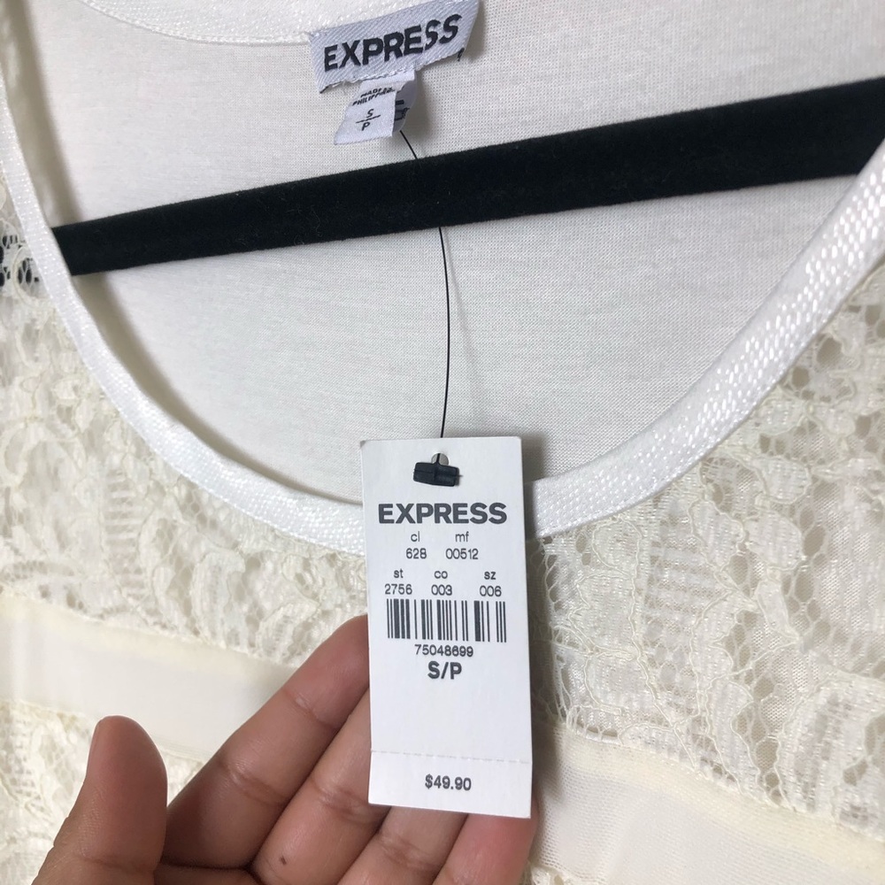 Express Sleeveless White Lace Tank Top - Picture 3 of 9
